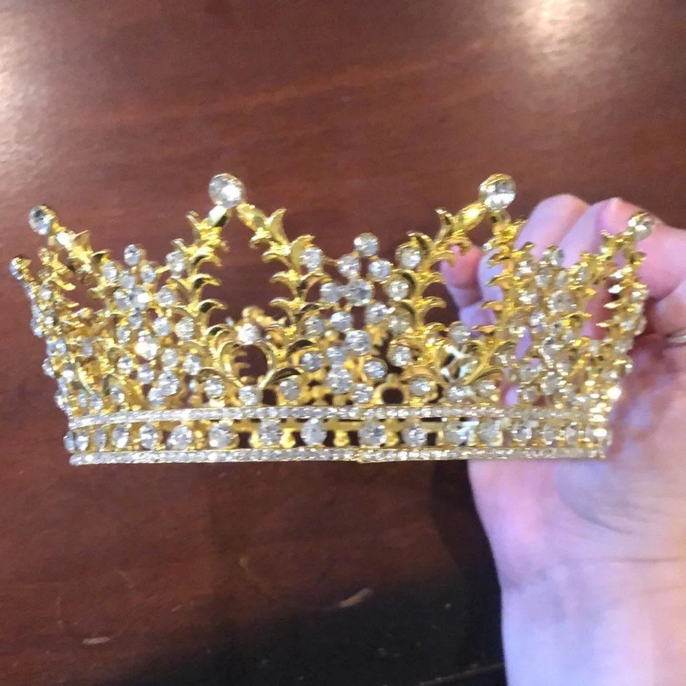 NWT5” width Golden Yellow Rhinestone Covered Crown w/built in hair hoops for pin - Picture 6 of 9